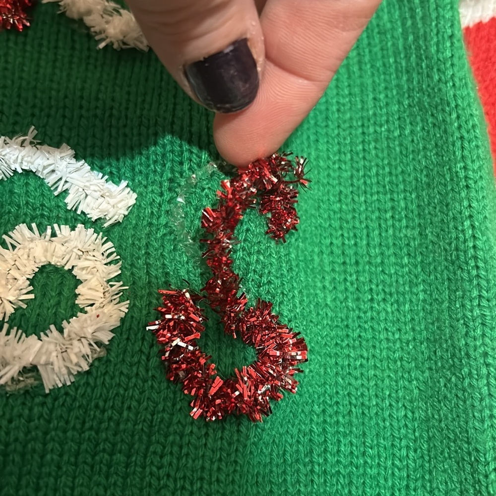 Derek Heart Seasons Greetings Christmas Sweater, Green, White, Red, Large - Picture 4 of 5